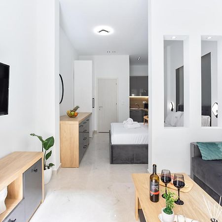 New Luxury Apartment In Downtown Salonic Exterior foto